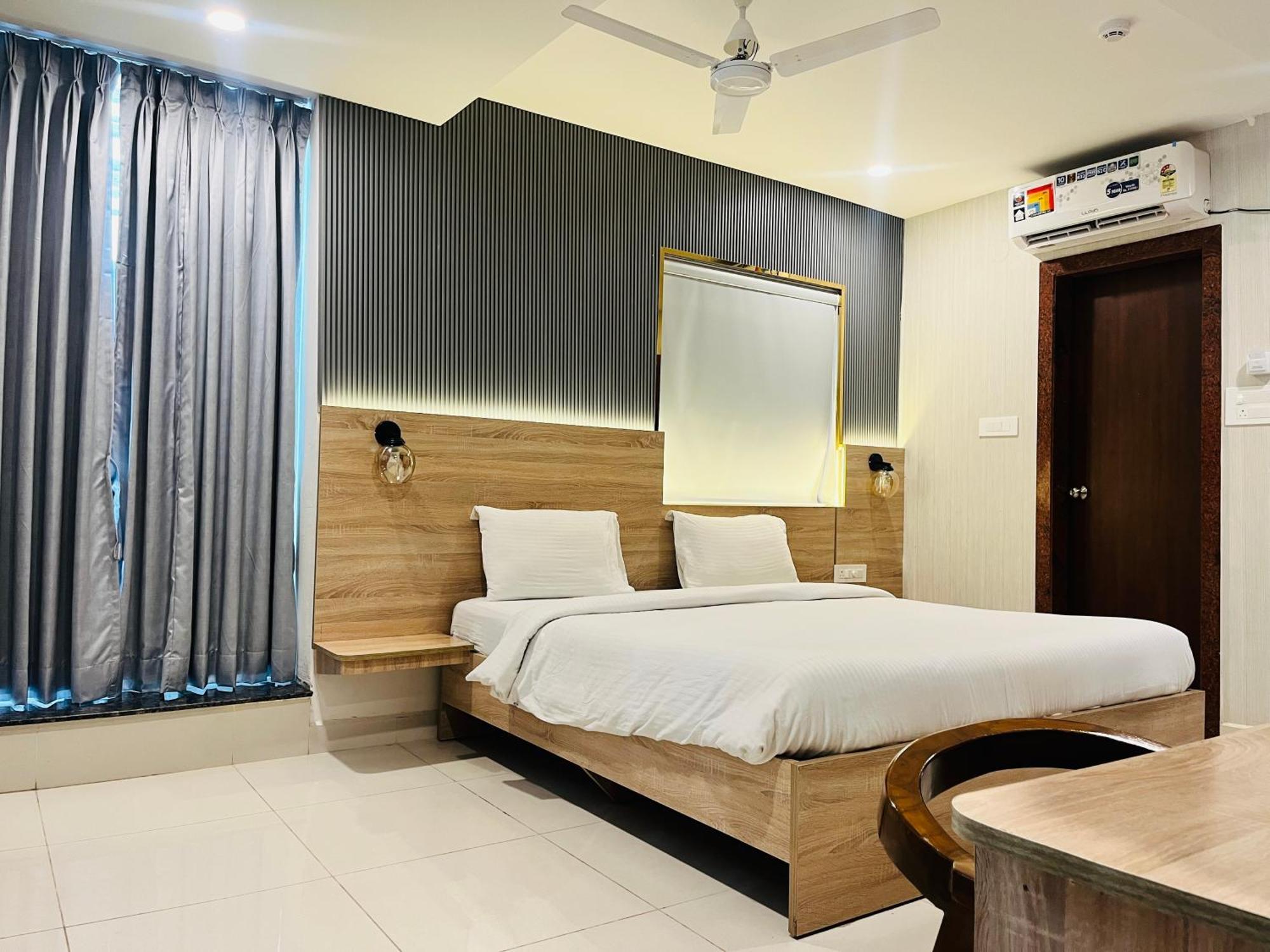 Harvey'S Hotels - Gowlidoddy - Near Us Consulate Hyderabad Exterior foto